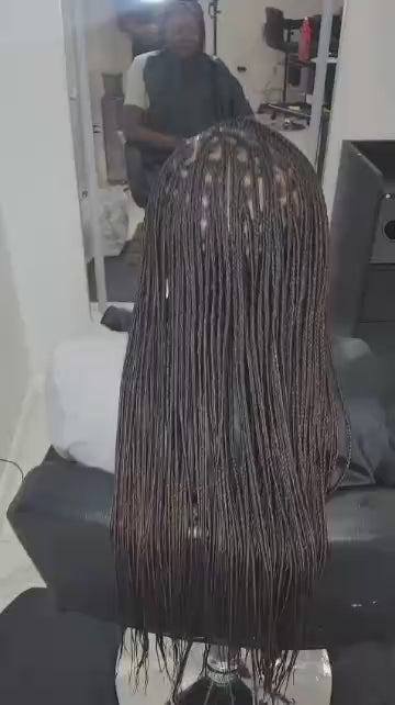 Small knotless braids